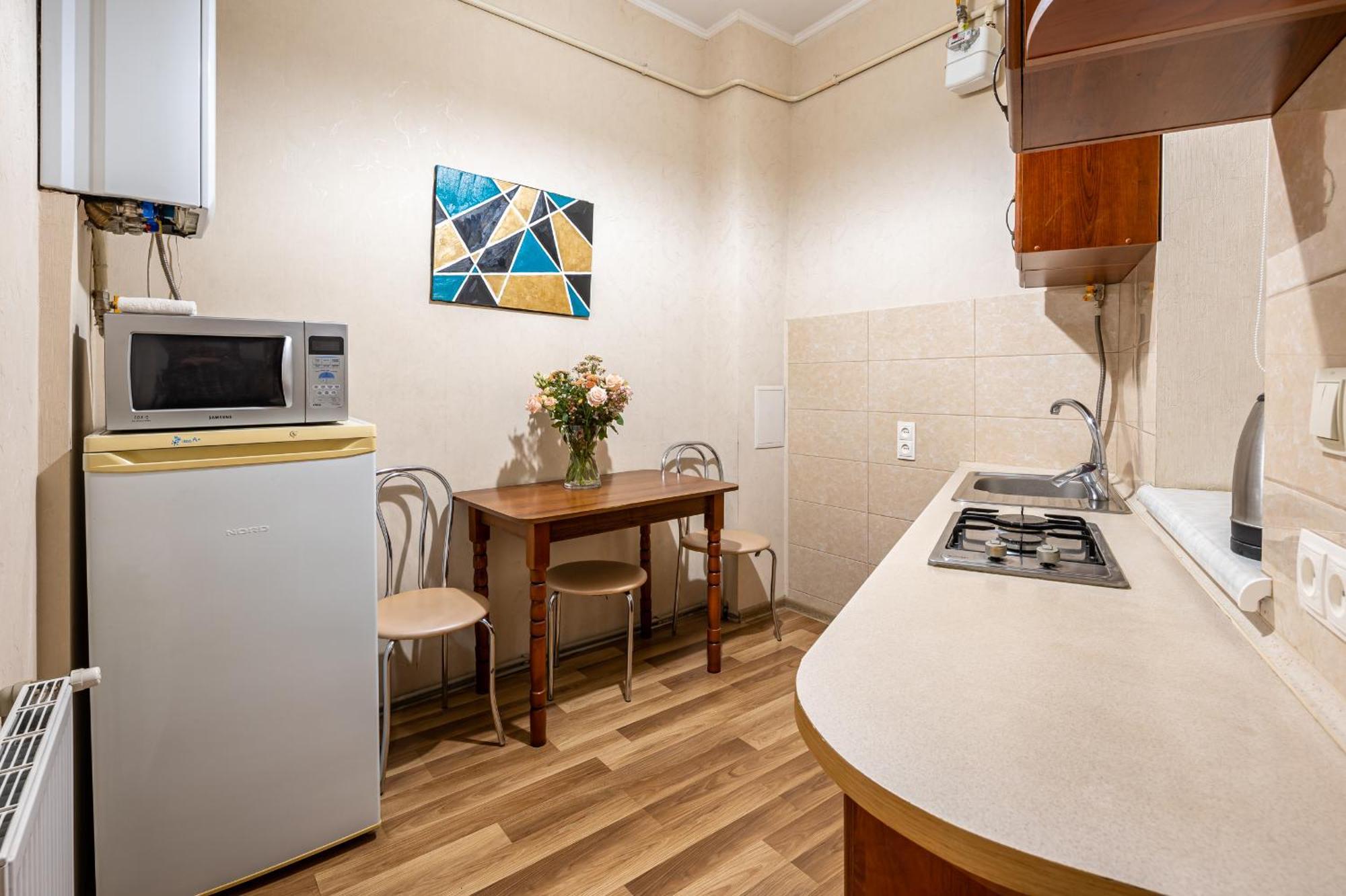 Apartment On Virmens'Ka Street Lviv Bagian luar foto